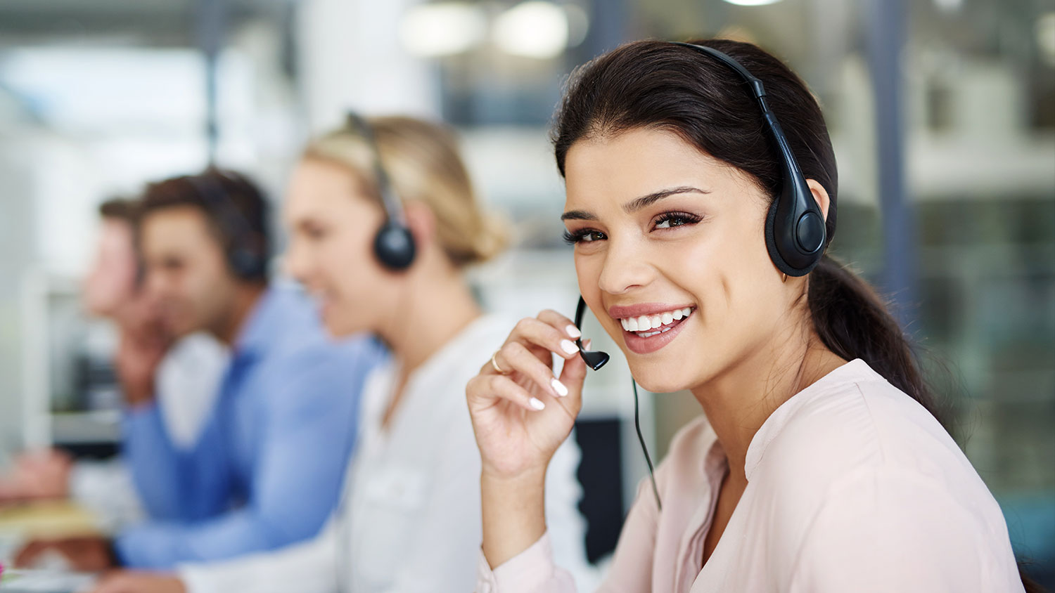 Blog_customercare_1500x884-1